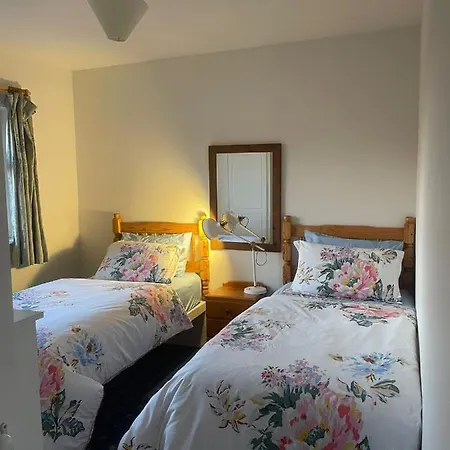 Cooper Hill R93r209 *