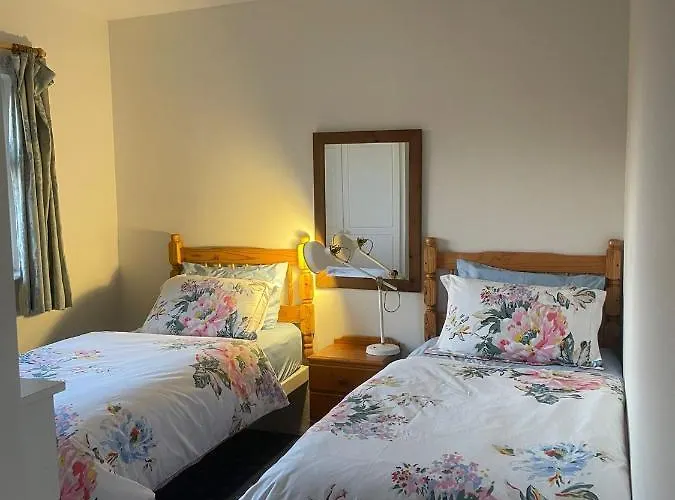 Cooper Hill R93r209 *